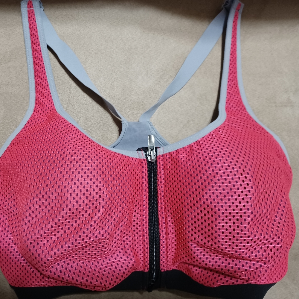 Victoria Secret Knockout bra